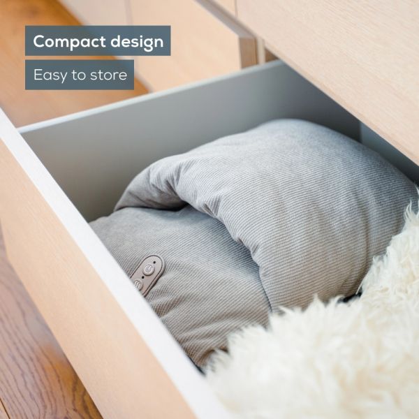 Масажор Beurer FM 28 Compact foot massager 2 in 1: Vibration massager and foot warmer; 3 programs; Operation via USB-C cable; up to size 43; auto switch-off after 20 min