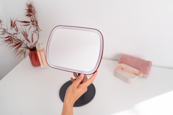 Козметично огледало Beurer BS 47 LE 2025