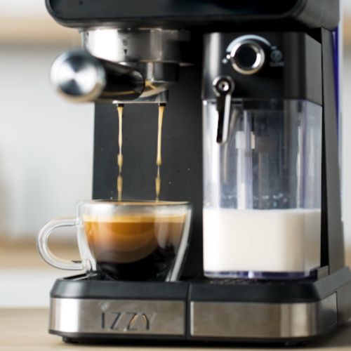 Полуавтоматична кафемашина IZZY IZ-6020 Aerolatte, 20 bar, 1450W, 1.5L резервоар, система за мляко, Cold Brew