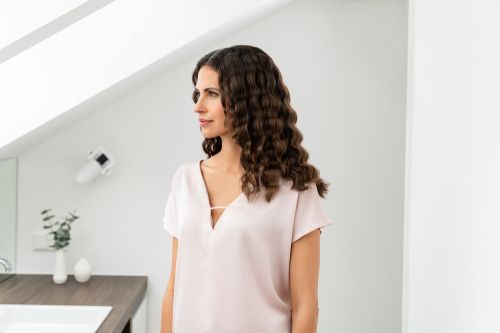 Преса Beurer HT 65 Wave styler, 4 in 1: beach waves, natural waves, mermaid waves, water waves, Ceramic keratin coating, Individual temperature settings (160 - 210 °C), Digital display, Key lock, Automatic switch-off after 30 min. 