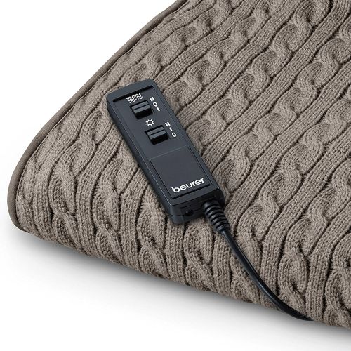 Термоподложка Beurer FWM 45 Massage foot warmer; 2 temperature and massage settings; washeble by hand, 16 Watts; 32(L)x26(B)x26(H)