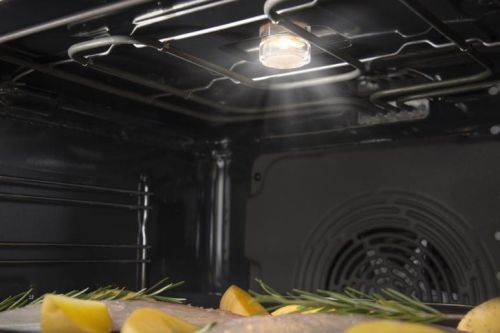 Фурна за вграждане Gorenje BO6735E05B – 77 литра, функция „Пица“, телескопични водачи, клас A