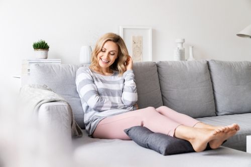 Масажор Beurer MG 135 Shiatsu massage cushion, Universal cushion shape, washable cover, light and heat function, 4 Shiatsu massage heads - rotating in pairs